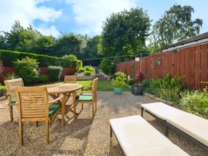 Photo 27- click for photo gallery